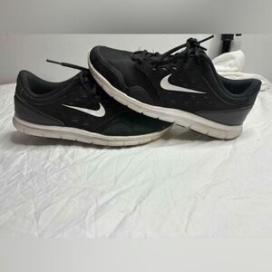 Nike Orive NM Black White running shoes size 9.5